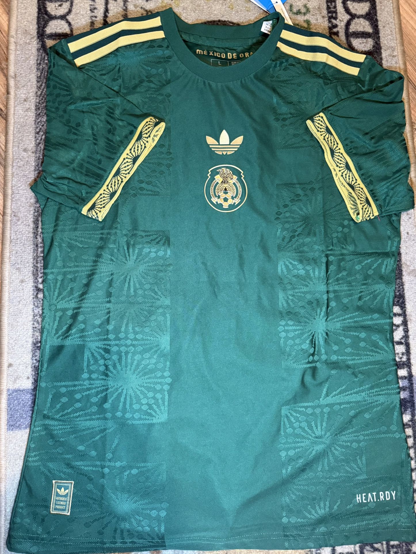 Mèxico De Oro (Gold kit) Jersey