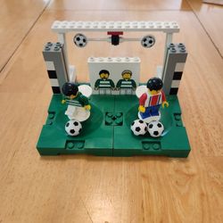 Complete Lego 3419 Precision Shooting Soccer Set