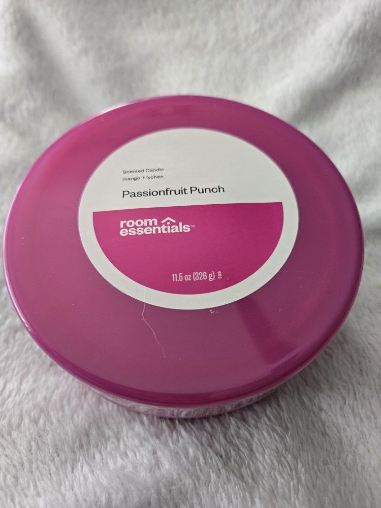 Passionfruit Punch scented 3 wick candle