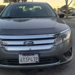 2012 Ford Fusion Se 