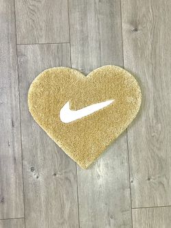 Nike Rug Heart