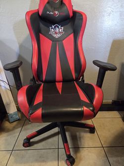 PlayR Haha Red and Black Gaming Chair