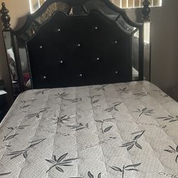 Queen Size Bed Tall Chest Night Stand And Dressor With Mirror 