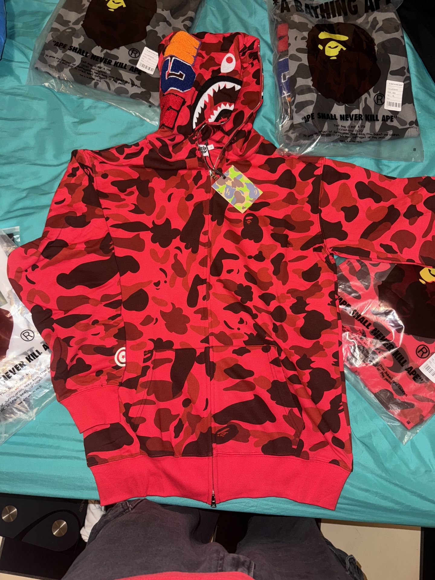 bape zip up