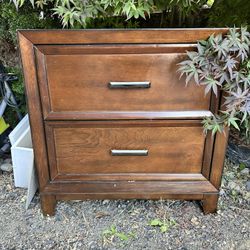 Side Table With Drowers