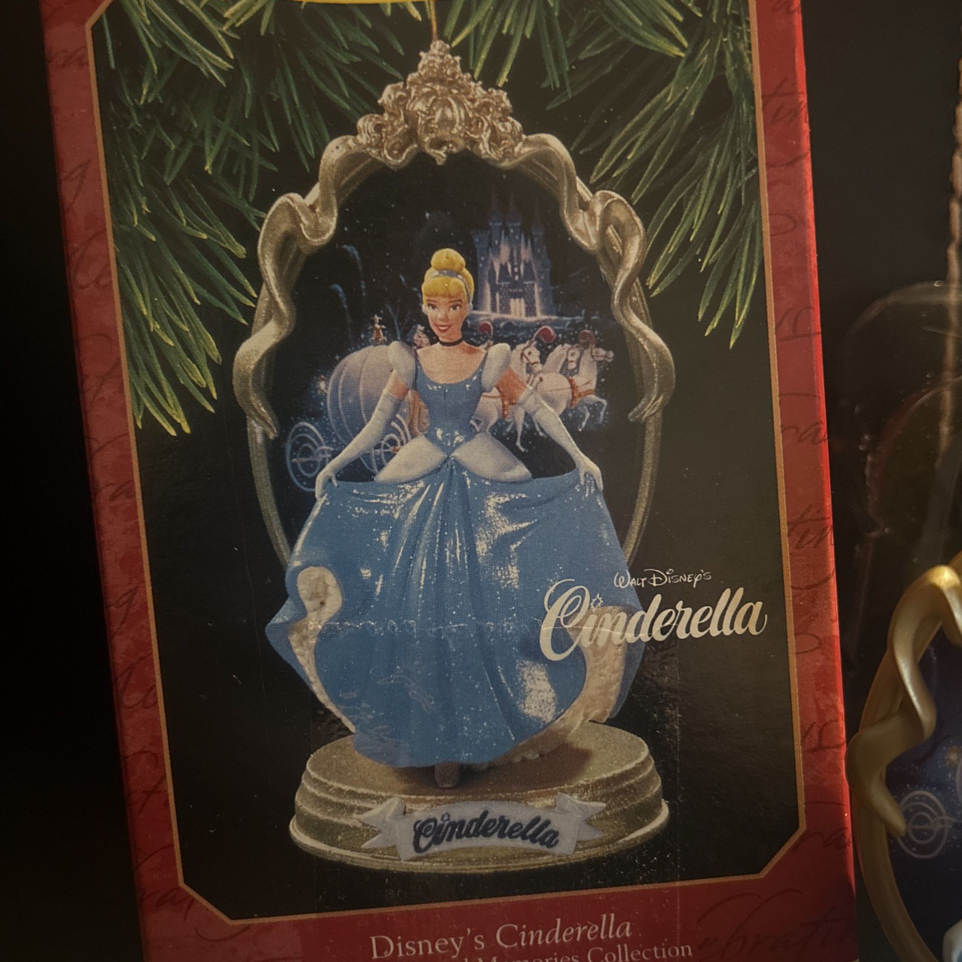 Vintage 1997 Disney Enchanted Memories 1st Cinderella Hallmark Ornament 