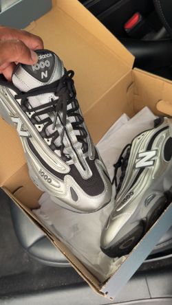 Size 9.5 men’s