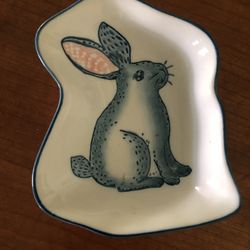 Hand Painted Blue And White Bunny Figural Bowl