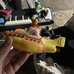 Beatles Yellow Submarine 