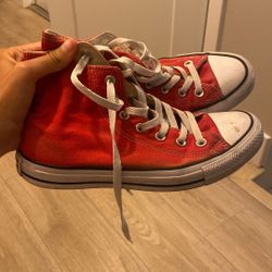 Red women’s converse 