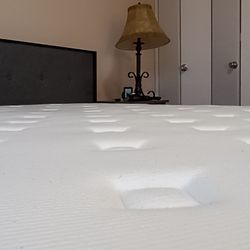 🛏️ BedStory Hybrid KING Mattress – 12” – Clean, Supportive & Like New – 110