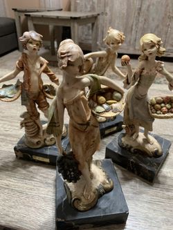 Genuine Carrara marble figurines made in Italy