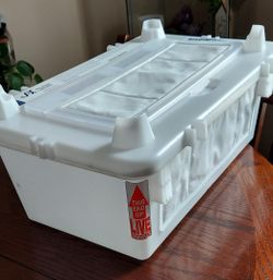 Small Rodent Containers For Shipping Or Traveling