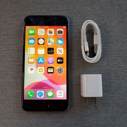 iPhone 6s - UNLOCKED - Like New 