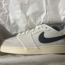 Jordan 1 AJKO Low SP - Size 10 , Size 12