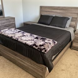 Queen Bedroom Set