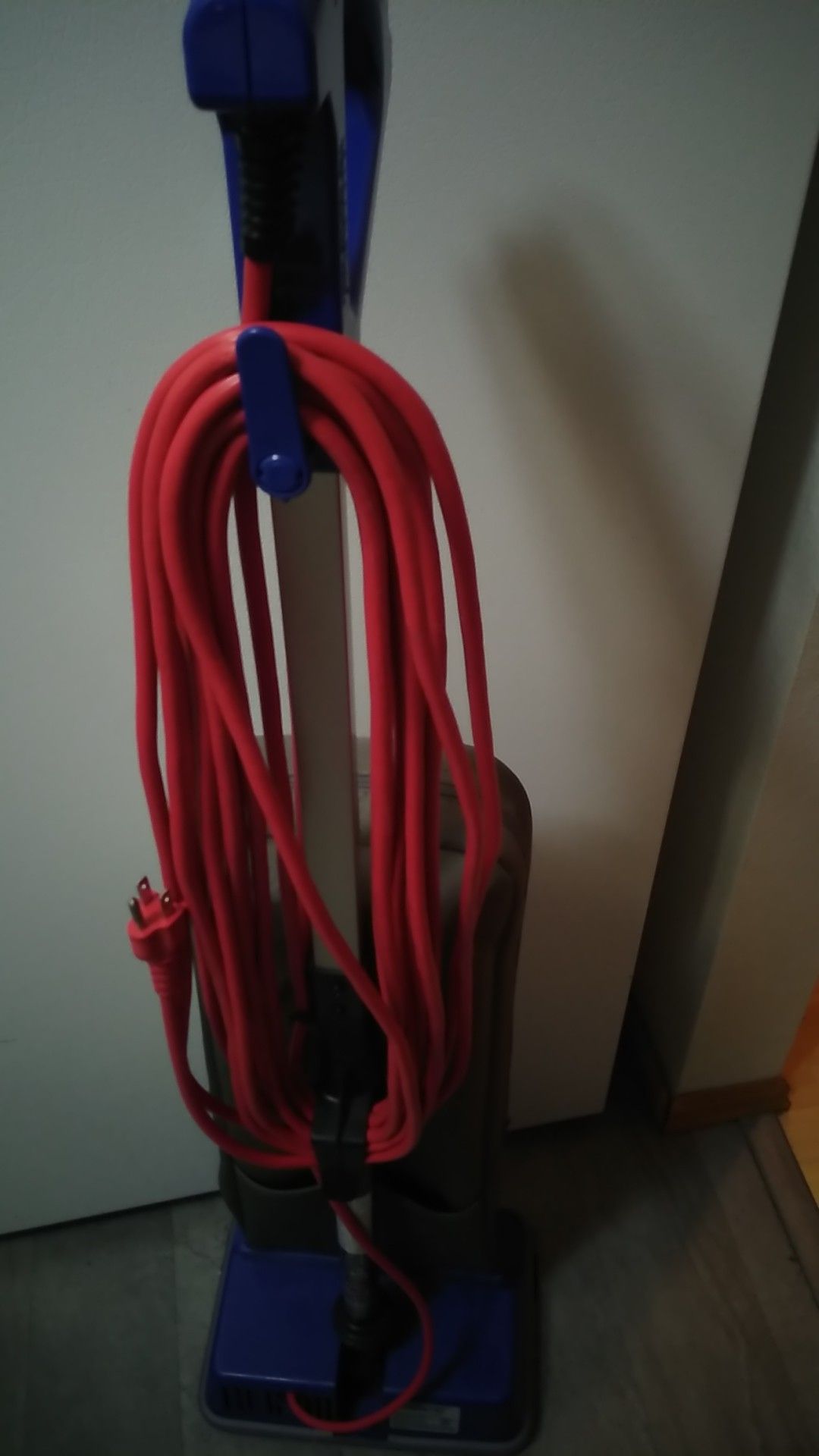 Oreck XL2100RHS XL Commercial Upright ft Vacuum