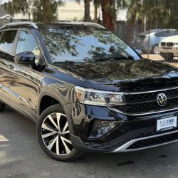 2022 Volkswagen Taos SE Sport Utility 4D