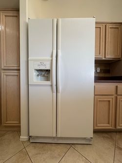 Whirlpool Refrigerator