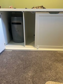 Litter Box Enclosure