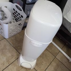 Diaper Can