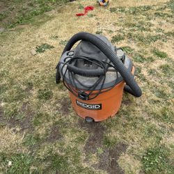 Rigid 16 Gallon Shop Vacuum 