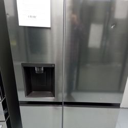 LG Side By Side Refrigerator 27 Cu. Ft. Additional 10% Off