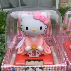 Solar Hello Kitty