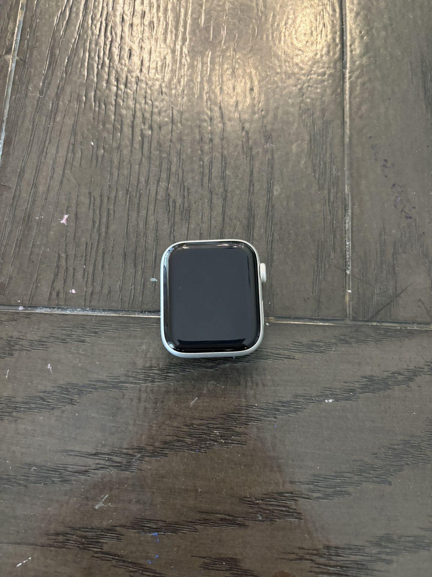 Apple Watch SE