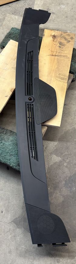09-14 CtsV Dash Filler Oem