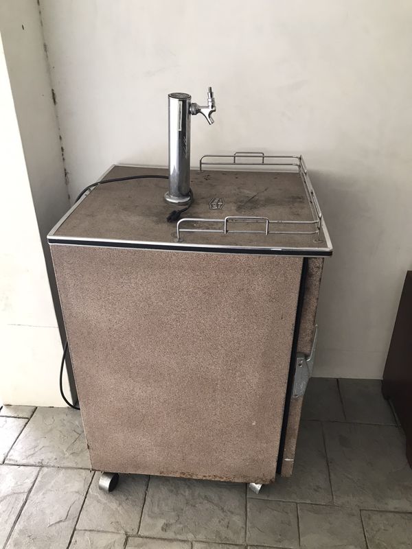 Vintage Kegerator for Sale in Los Angeles, CA OfferUp