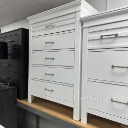 CHEST WHITE - [NEW]