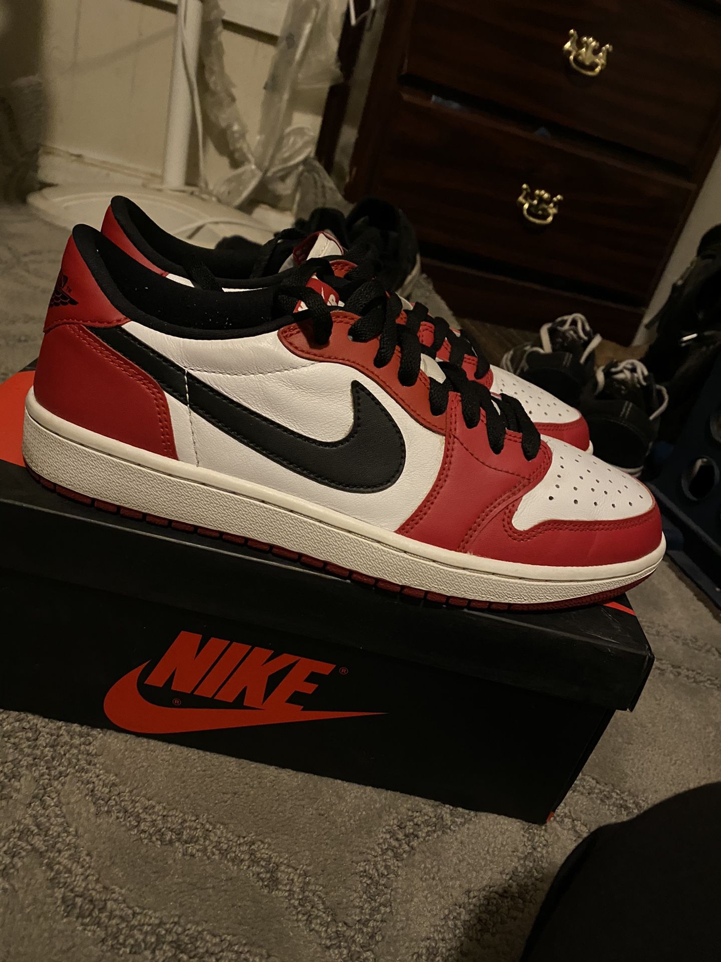 Buy Air Jordan 1 Retro Low OG 'Chicago' - 705329 600 - White