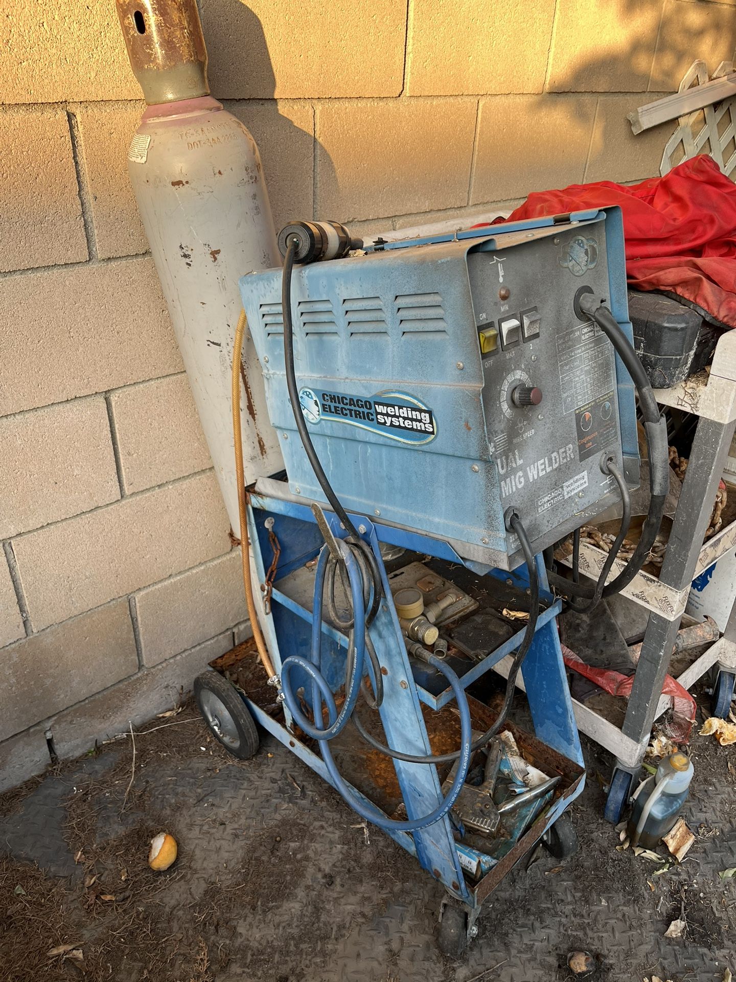 Chicago Electric Dual MIG Welder