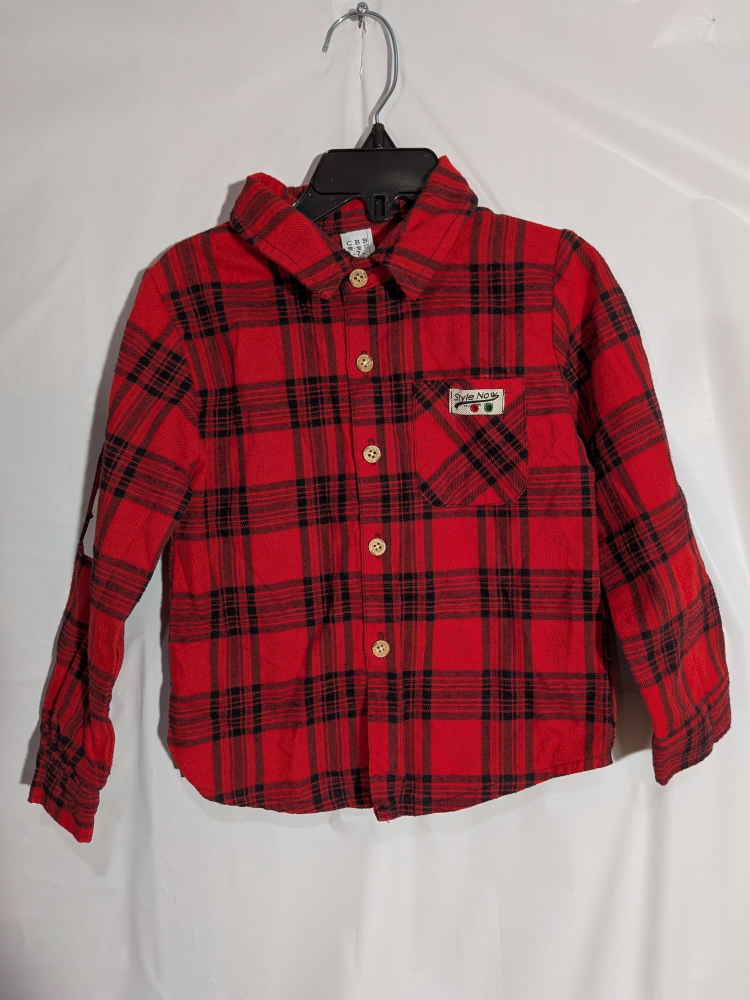red and black plaid flannel long-sleeve button-down shirt for toddlers/kids. Size 7 but run small, please check measurements.