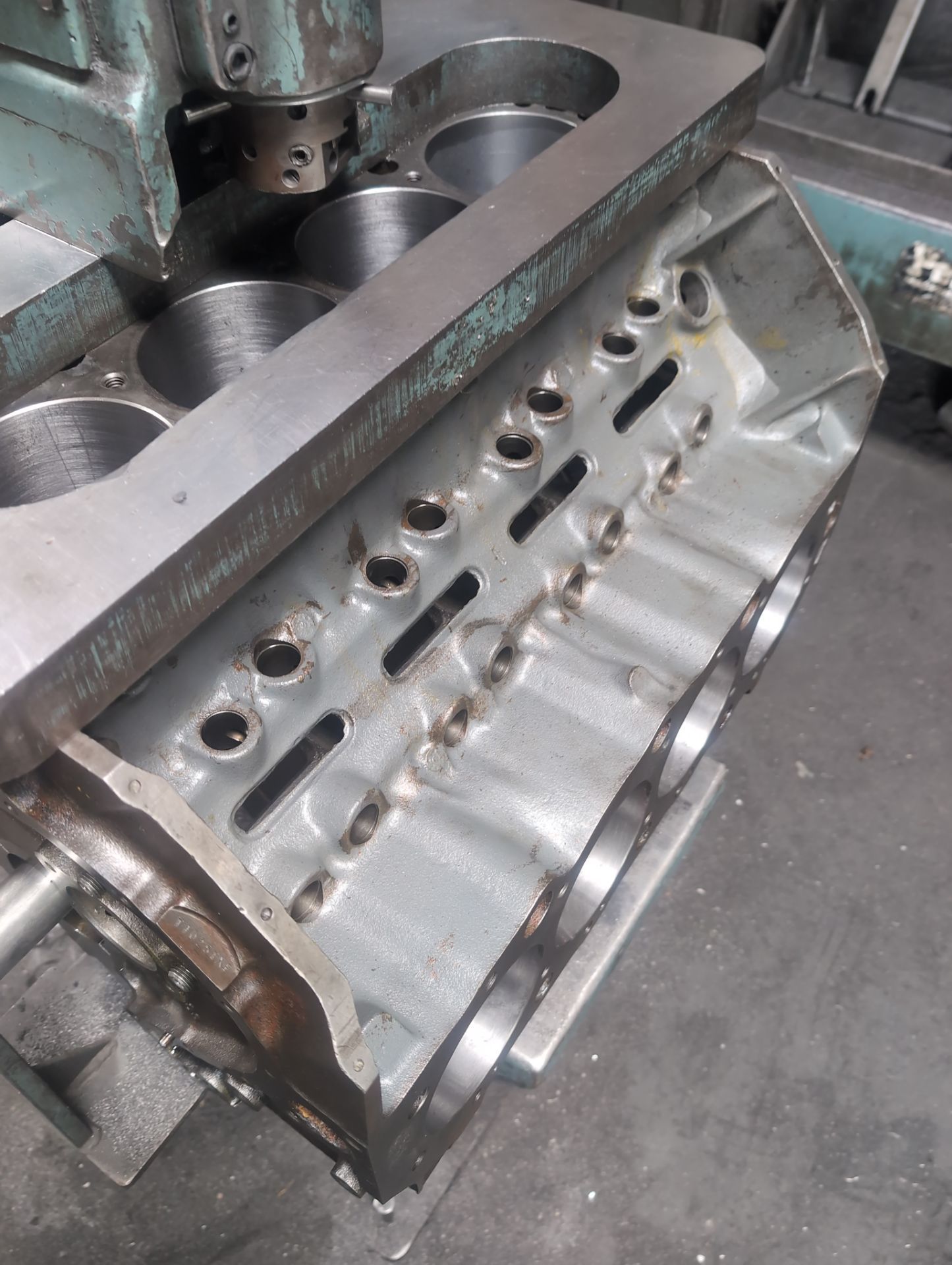454 427 -396 big block 4 bolt main