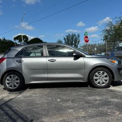 2021 KIA Rio