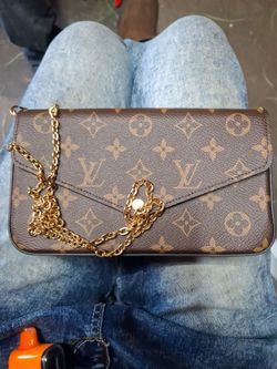 Handbag