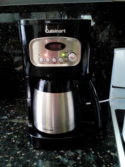 Cuisinart 10 cups programable coffee maker