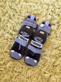 Dog shoes