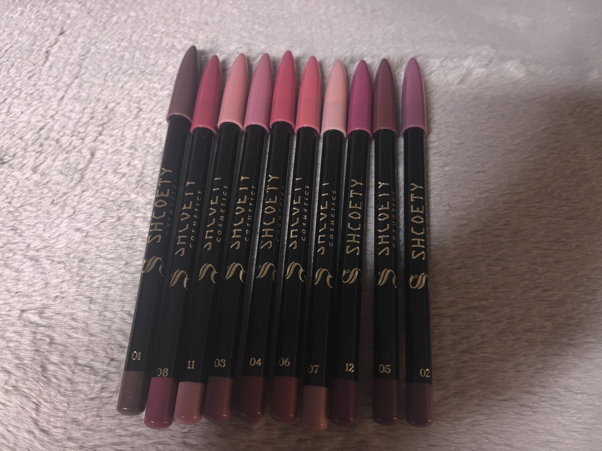 Lipliners