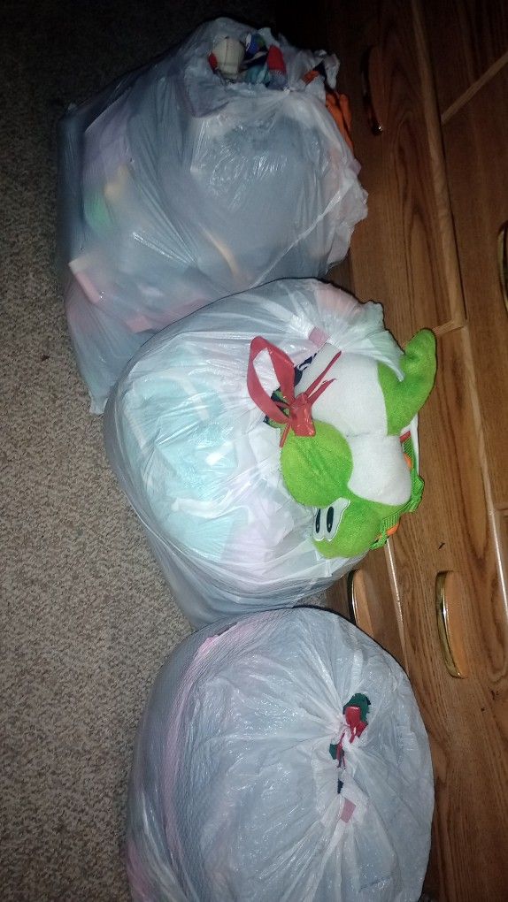 Free Food And Cloths