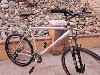 Access XCL Mountain Bike