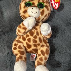 Stuffed Animal Giraffe 