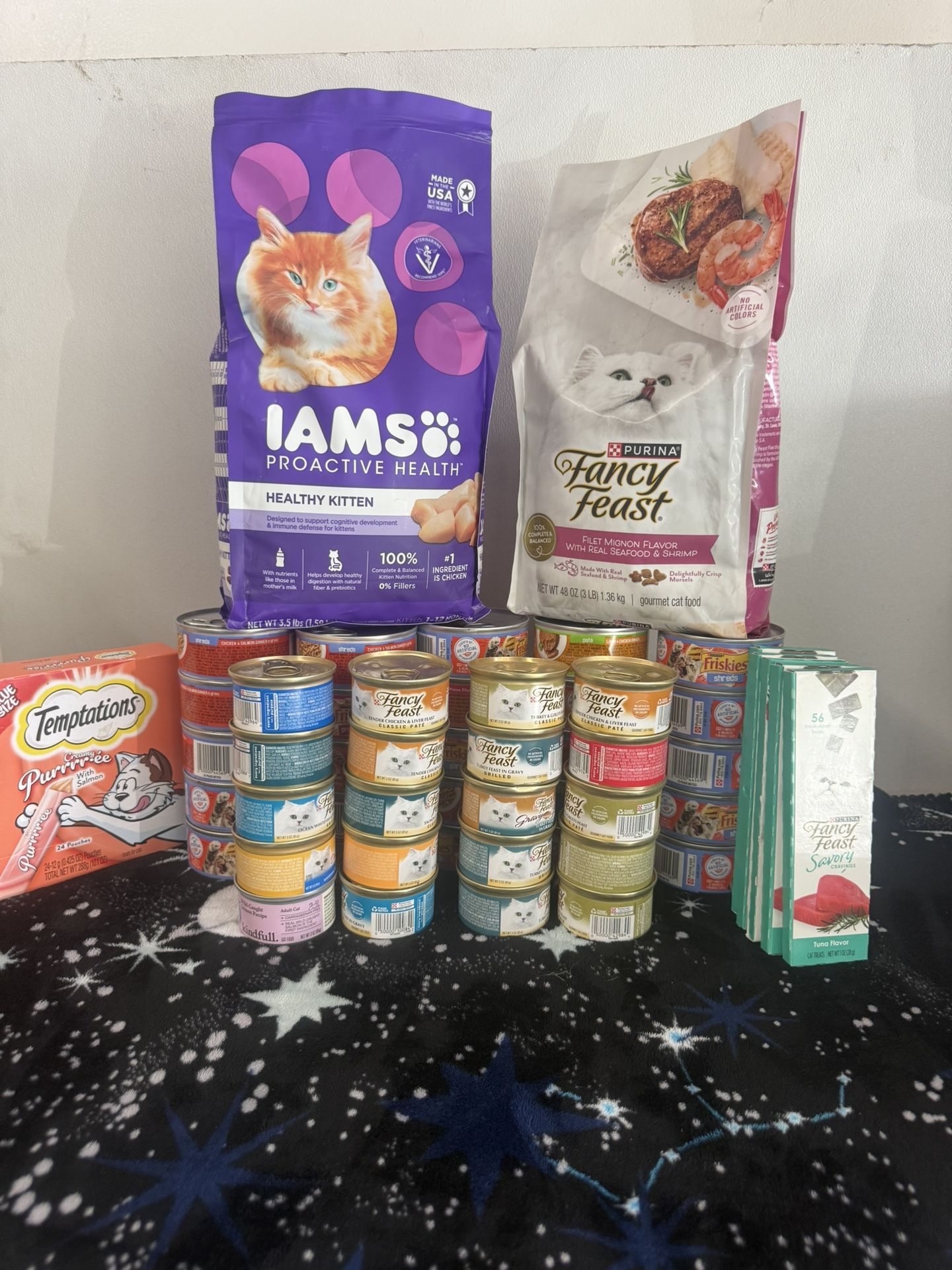 Cat Food, Wet & Dry Mix