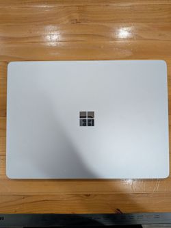 Microsoft Surface Laptop 7th Gen for Business 5G capable