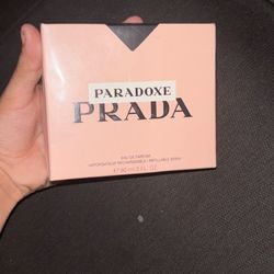 Prada Women Perfume 