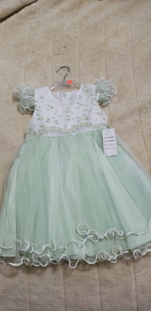 Very Beautiful Girl Toddler Size 3T Dress