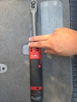 Milwaukee Fuel Brushless Cordless Ratchet