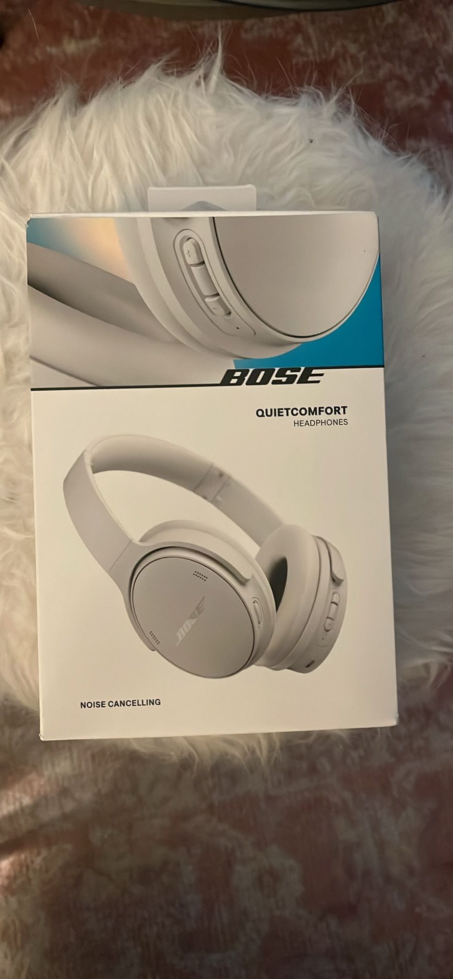 Bose Quiet Comfort Headphones NIB 